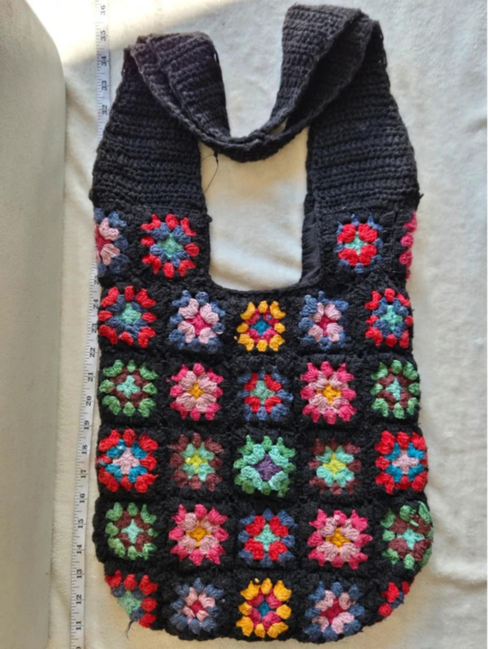 Handmade Crochet Granny Square Shoulder Bag – Black Multicolor Floral?